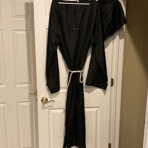 One size new Halloween Monk costume